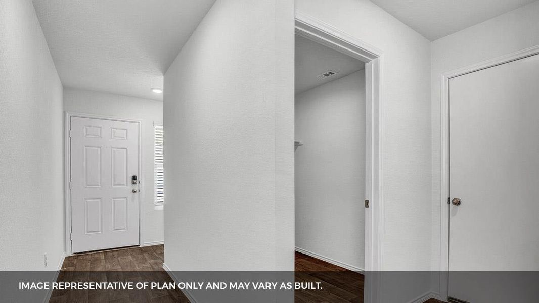 Spacious, unfurnished interior of a new home in Southgrove, Kyle (Image 8).