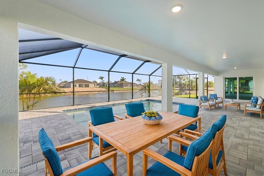 Furnished interior view inside a new home in Cape Coral, Cape Coral (Image 4).