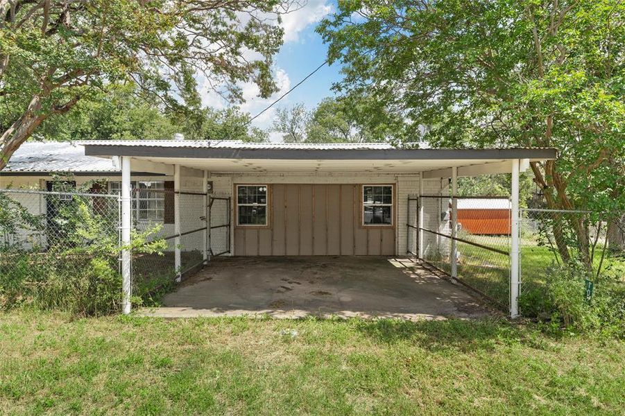 Front exterior of a new home in , Whitney, TX, highlighting curb appeal (Image 19). Front exterior of a new home in , Whitney, TX, highlighting curb appeal (Image 19).