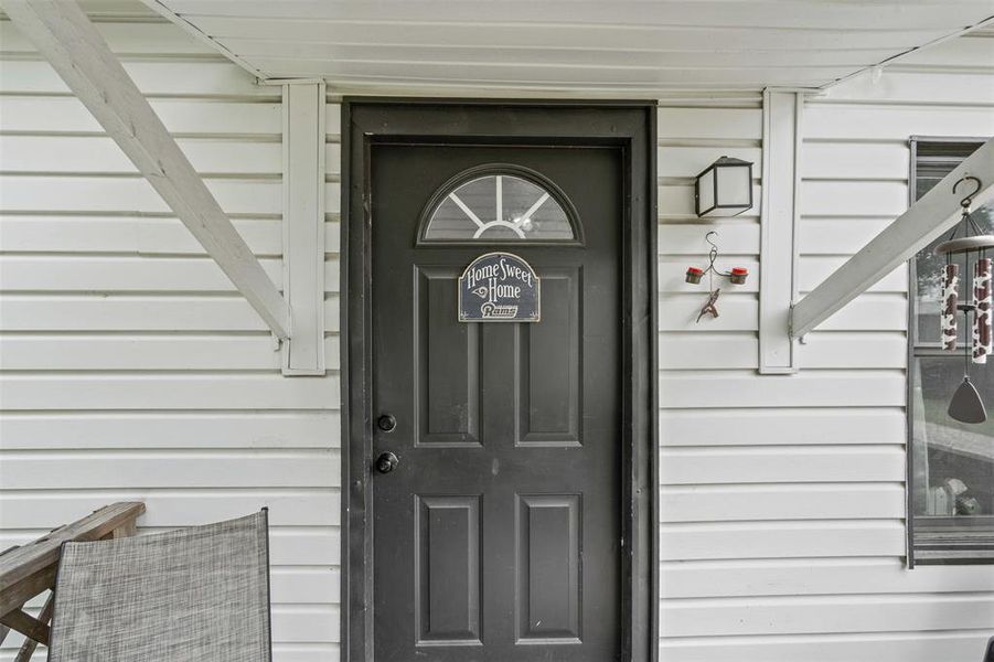 Exterior details and patio area of a home in , Weatherford (Image 3). Exterior details and patio area of a home in , Weatherford (Image 3).