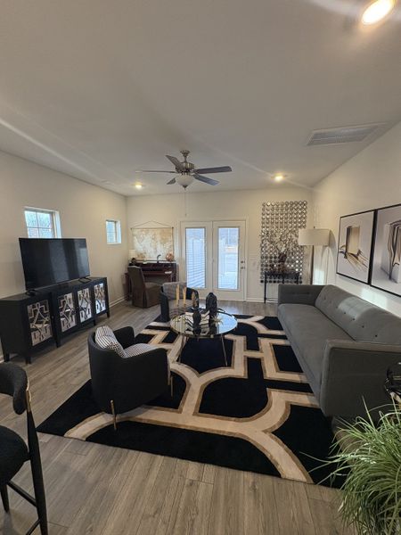 Photo is of the model home to show what the completed floor plan looks like. Selections and Options may vary.