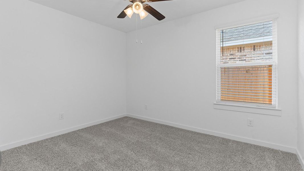 Spacious, unfurnished interior of a new home in Caldwell Crossing, Iowa Colony (Image 25). Spacious, unfurnished interior of a new home in Caldwell Crossing, Iowa Colony (Image 25).
