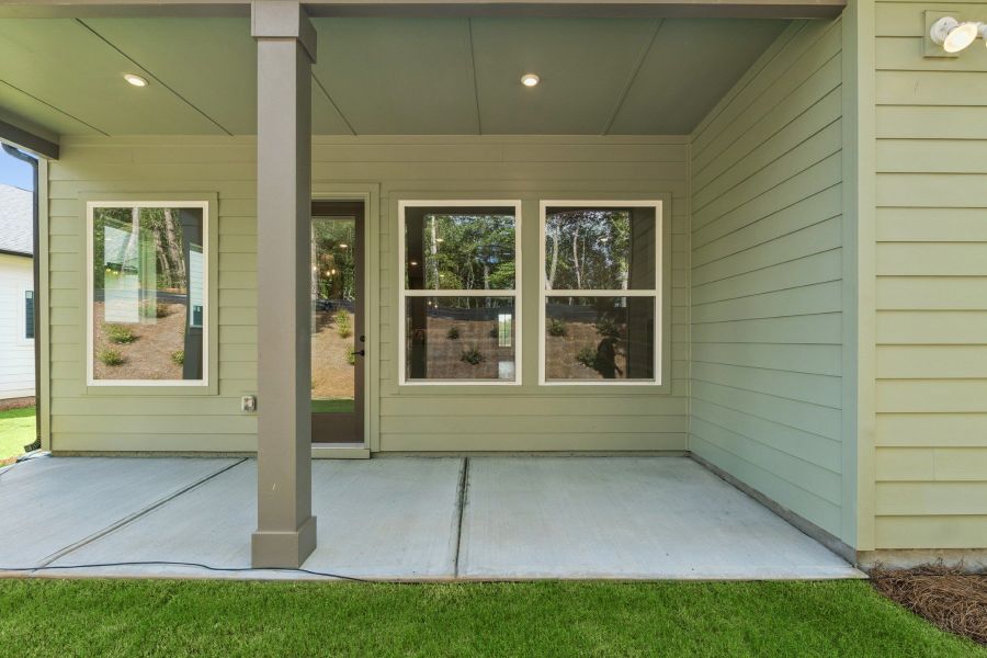 Exterior details and patio area of a home in Lanier Landing - Retreat Collection, Gainesville (Image 4).
