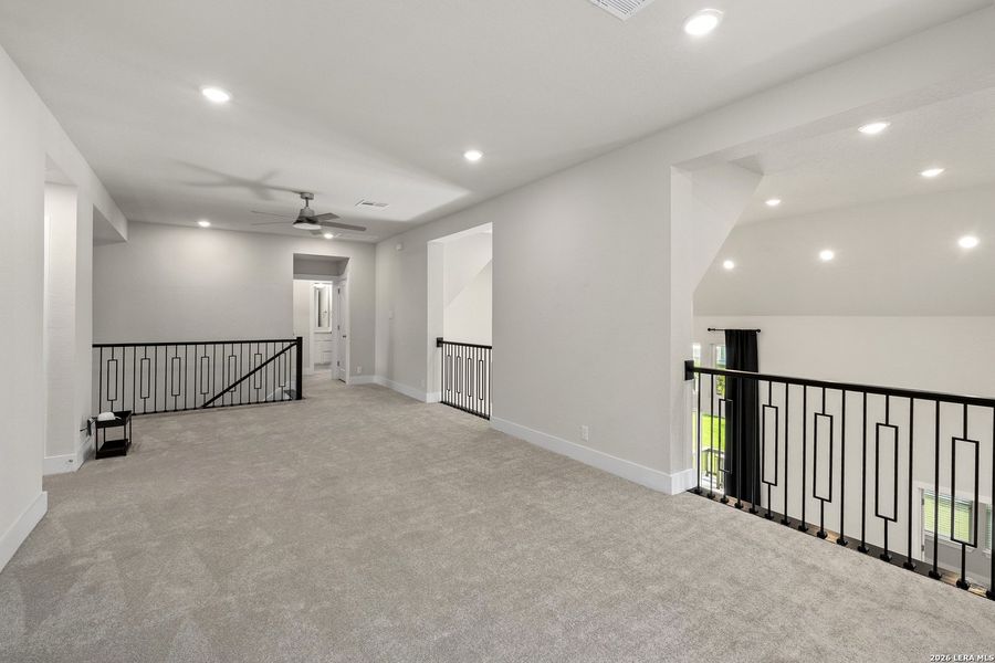 Spacious, unfurnished interior of a new home in Ventana, Bulverde (Image 25). Spacious, unfurnished interior of a new home in Ventana, Bulverde (Image 25).