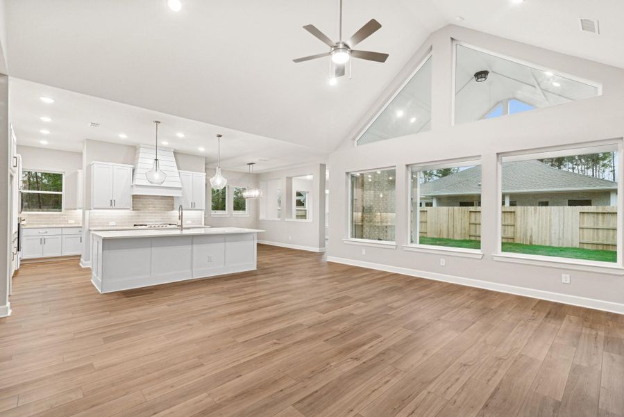 Spacious, unfurnished interior of a new home in ARTAVIA 65' Homesites, Conroe (Image 23). Spacious, unfurnished interior of a new home in ARTAVIA 65' Homesites, Conroe (Image 23).