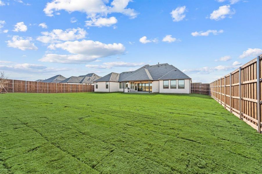 Exterior details and patio area of a home in , Haslet (Image 26).