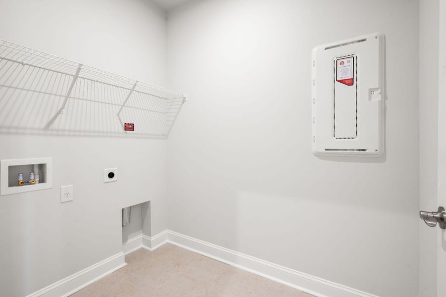 Spacious, unfurnished interior of a new home in Sun City Hilton Head, Bluffton (Image 17). Spacious, unfurnished interior of a new home in Sun City Hilton Head, Bluffton (Image 17).