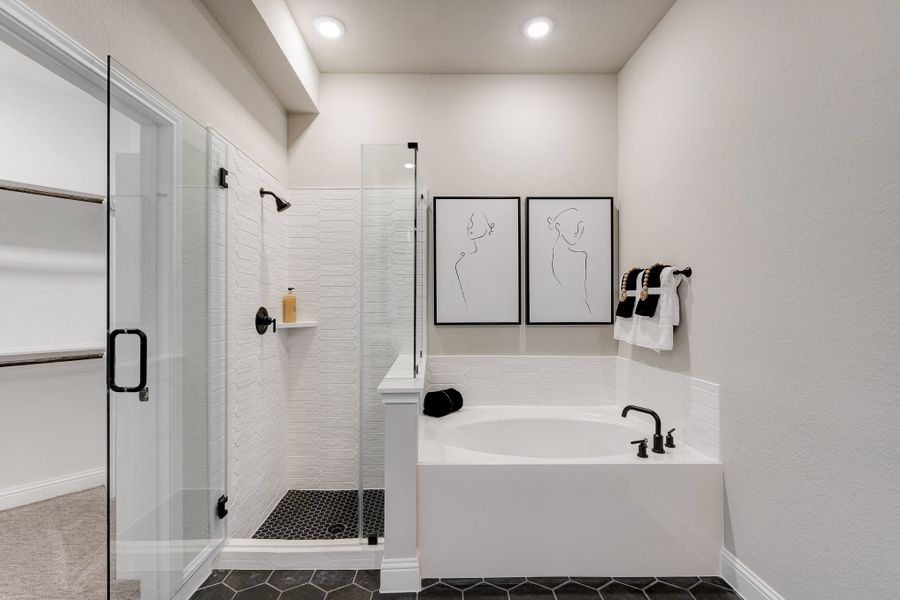 Representative furnished interior of a home built from the Messina by Beazer Homes in Elyson, Katy (Image 12).