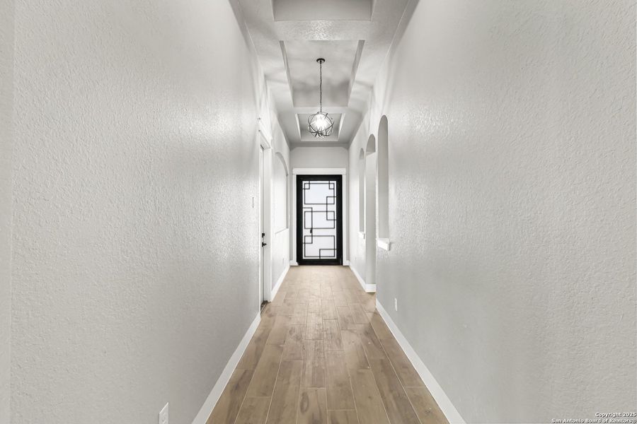 Spacious, unfurnished interior of a new home in , Spring Branch (Image 13).