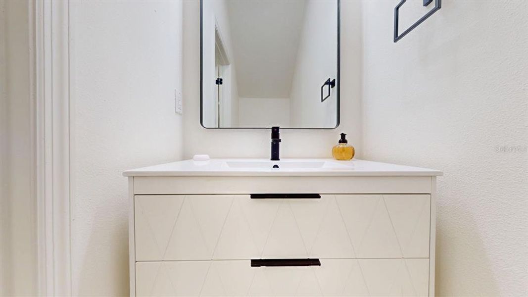 Close-up of interior finishes inside a home in , Tampa (Image 24).