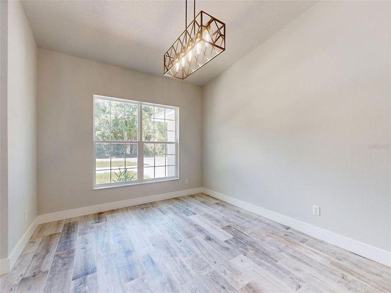 Image 86 of a home in .