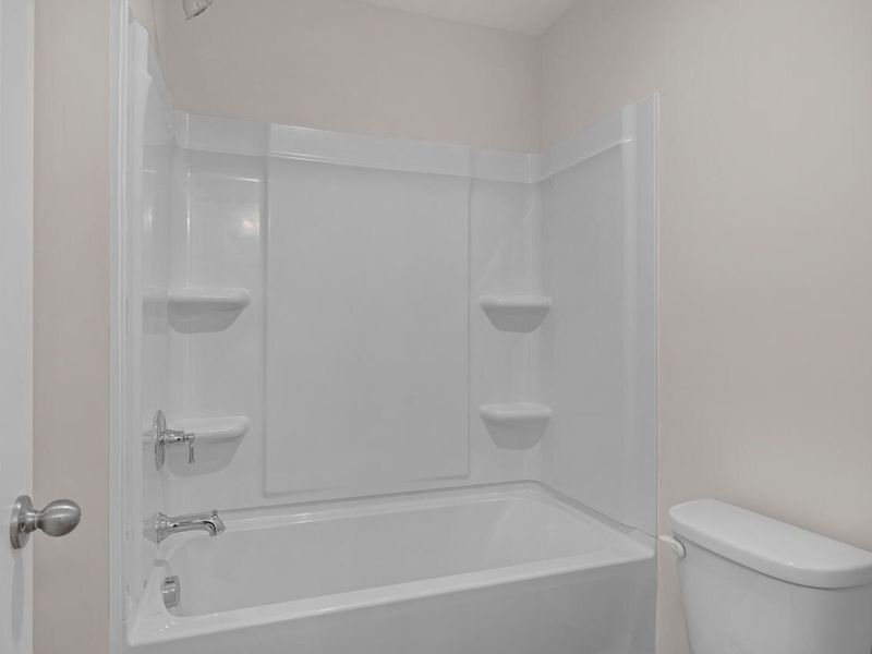 Image 32 of a home in Tobacco Road.