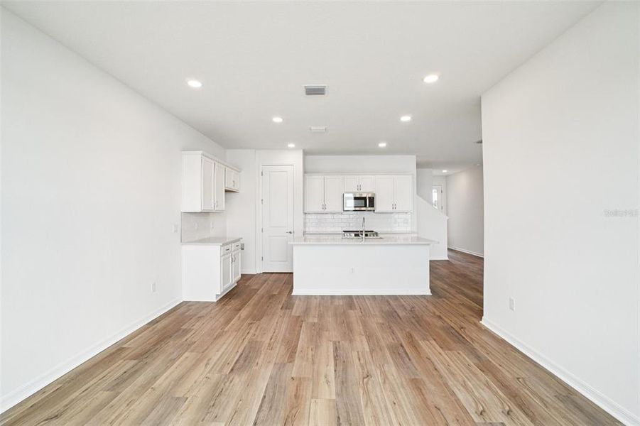 Image 47 of a home in Isla Mirada.