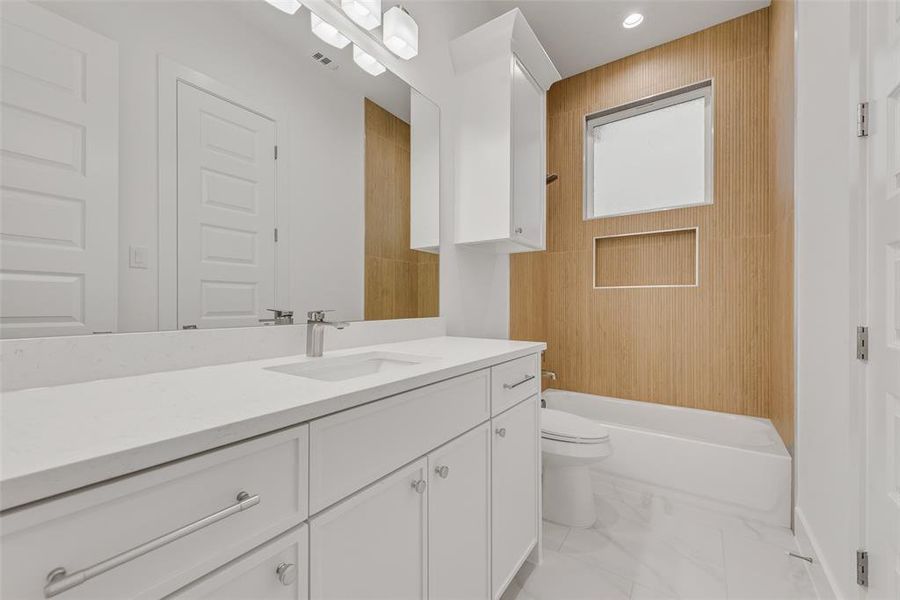 Furnished interior view inside a new home in , Dallas (Image 15).