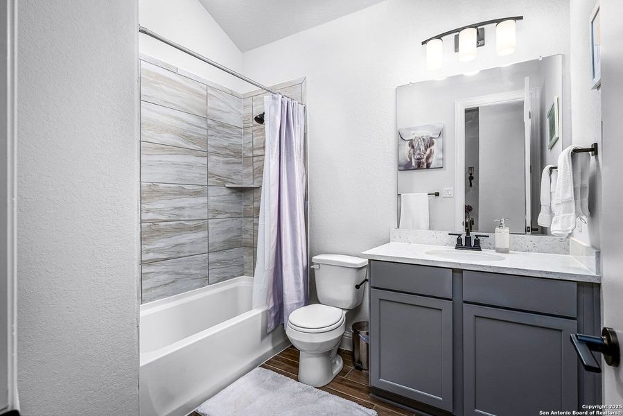 Furnished interior view inside a new home in , New Braunfels (Image 16).