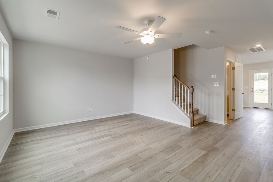 Spacious, unfurnished interior of a new home in Haynes Park, Columbia (Image 11).