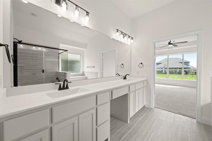 316 Bowrider- Primary Suite-5 316 Bowrider- Primary Suite-5