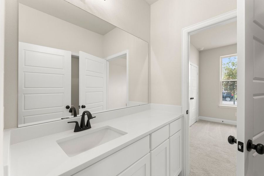 Furnished interior view inside a new home in Creekside, Royse City (Image 5).