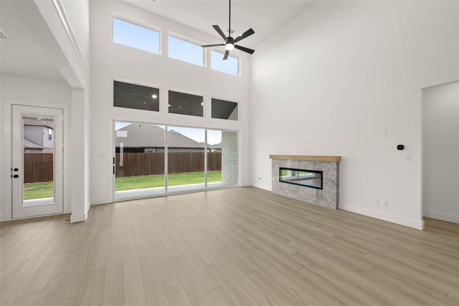 1409 Heron- Living Room-1