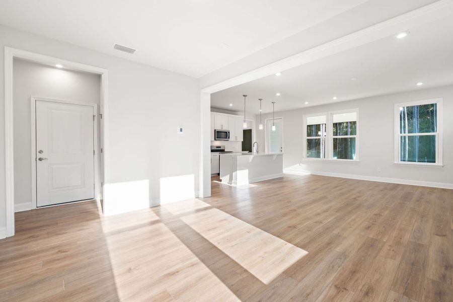 Spacious, unfurnished interior of a new home in Sun City Hilton Head, Bluffton (Image 14). Spacious, unfurnished interior of a new home in Sun City Hilton Head, Bluffton (Image 14).