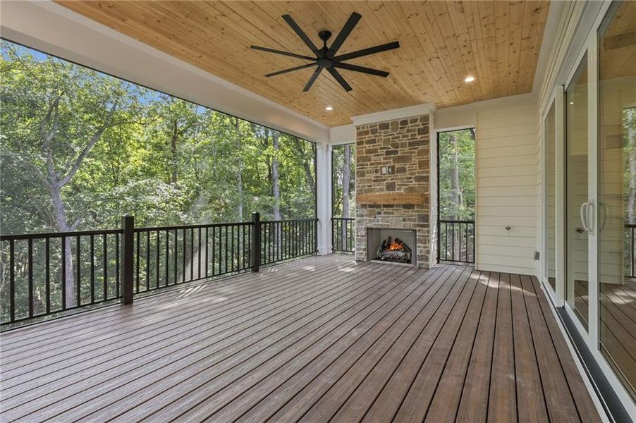 Exterior details and patio area of a home in , Dawsonville (Image 27).
