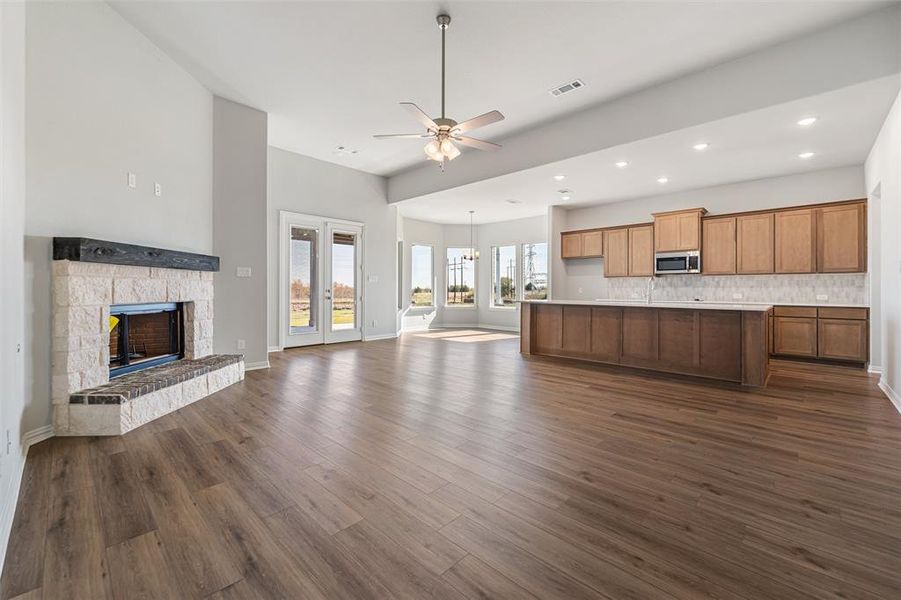 Spacious, unfurnished interior of a new home in Parker Heights, Valley View (Image 21). Spacious, unfurnished interior of a new home in Parker Heights, Valley View (Image 21).