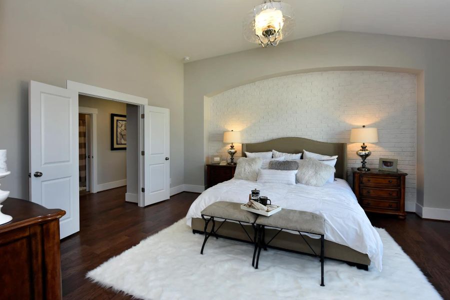 The Buchanan Primary Suite