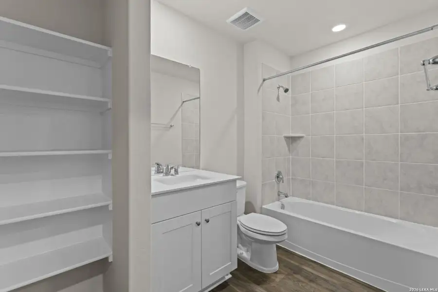 Furnished interior view inside a new home in Laurel Vistas, San Antonio (Image 9). Furnished interior view inside a new home in Laurel Vistas, San Antonio (Image 9).