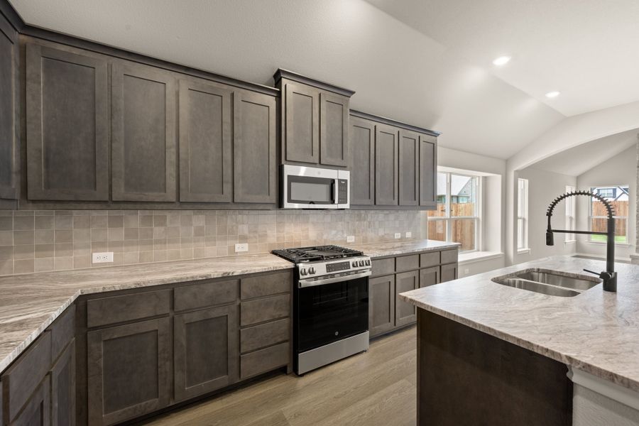 Furnished interior view inside a new home in Hunters Ridge, Crowley (Image 7).