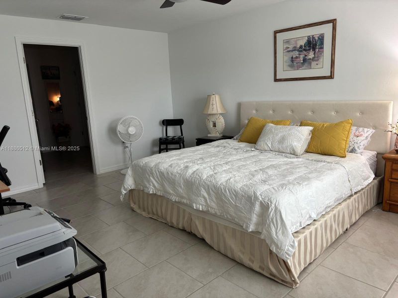 Furnished interior view inside a new home in , Lehigh Acres (Image 26). Furnished interior view inside a new home in , Lehigh Acres (Image 26).