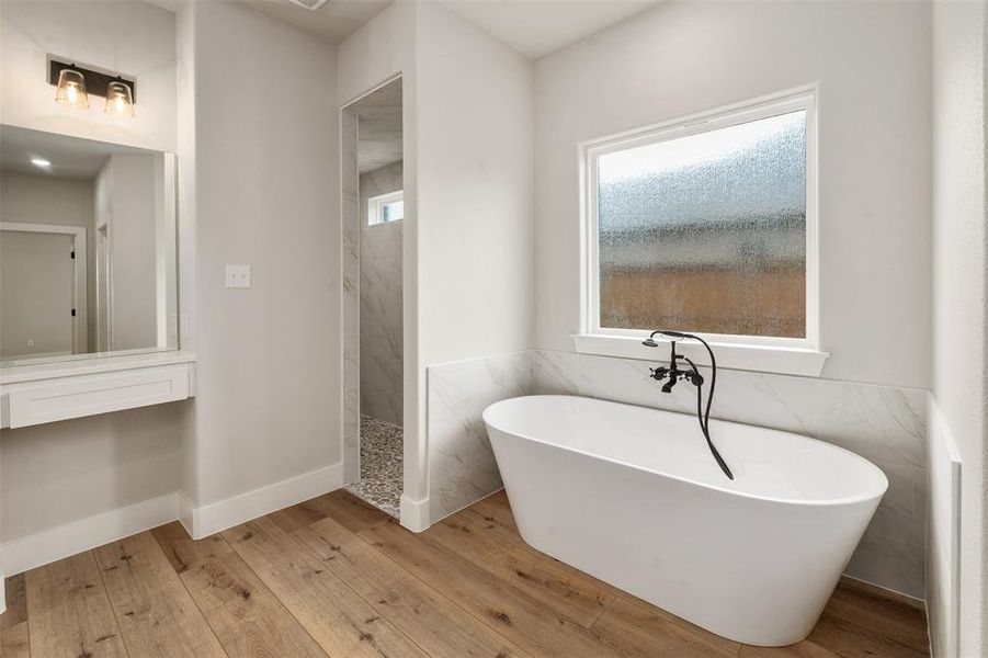 Furnished interior view inside a new home in , Mabank (Image 15).