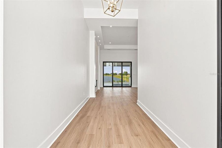 Spacious, unfurnished interior of a new home in , Placida (Image 51).