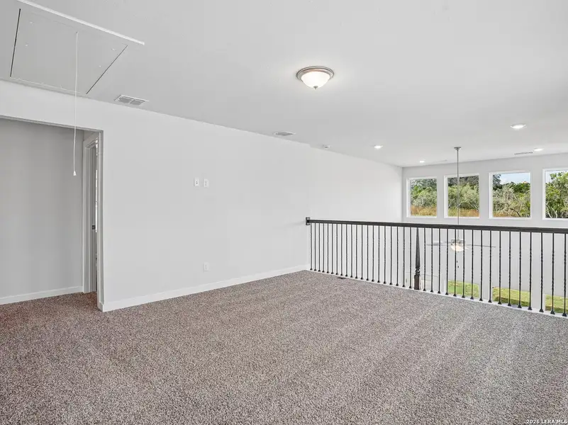 Spacious, unfurnished interior of a new home in , San Antonio (Image 21).