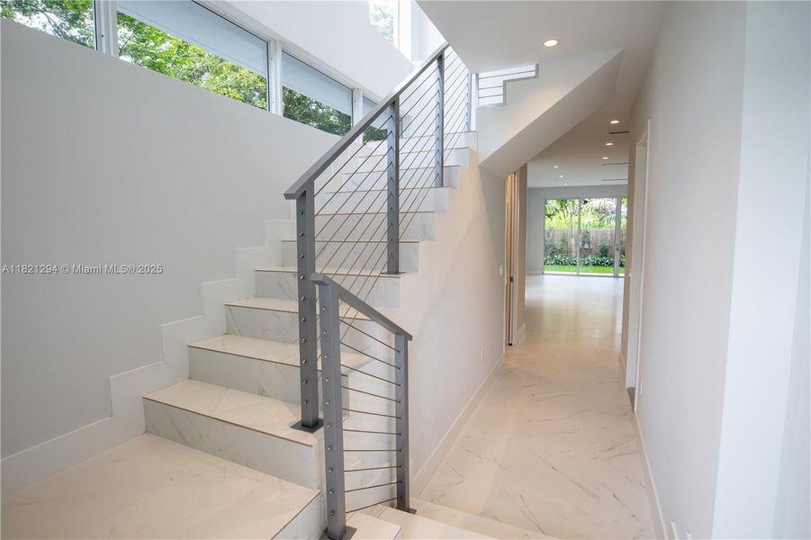 Spacious, unfurnished interior of a new home in , Miami (Image 9).