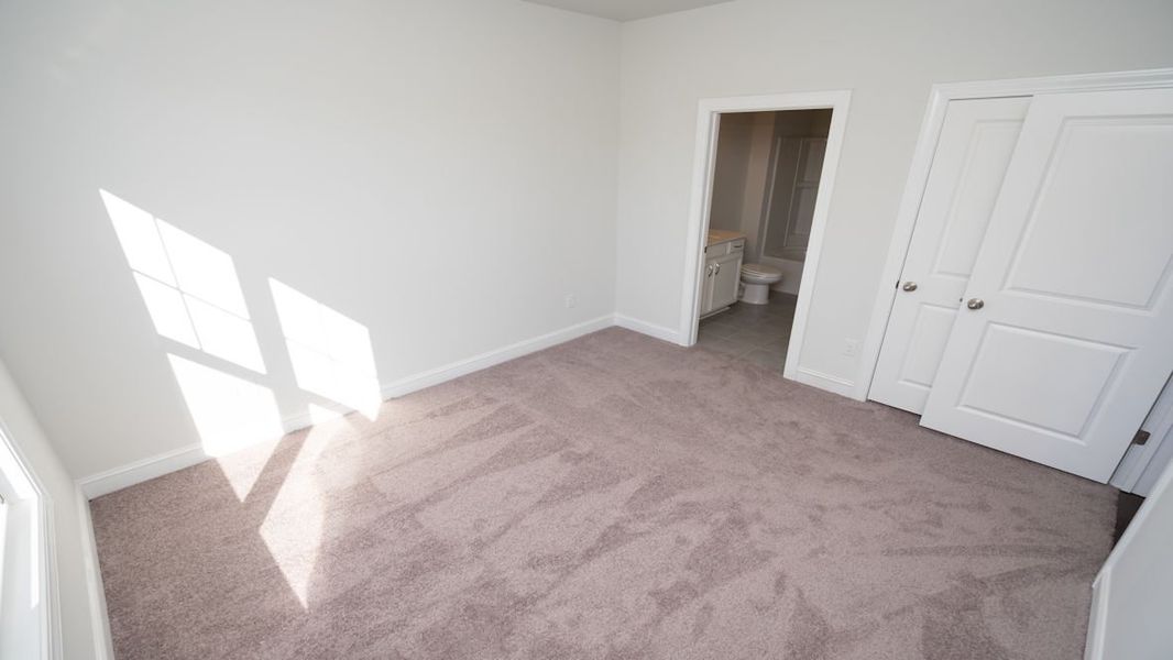 Representative unfurnished interior of a home built from the TRIVECTA by D.R. Horton in Waterbridge, Myrtle Beach (Image 12).