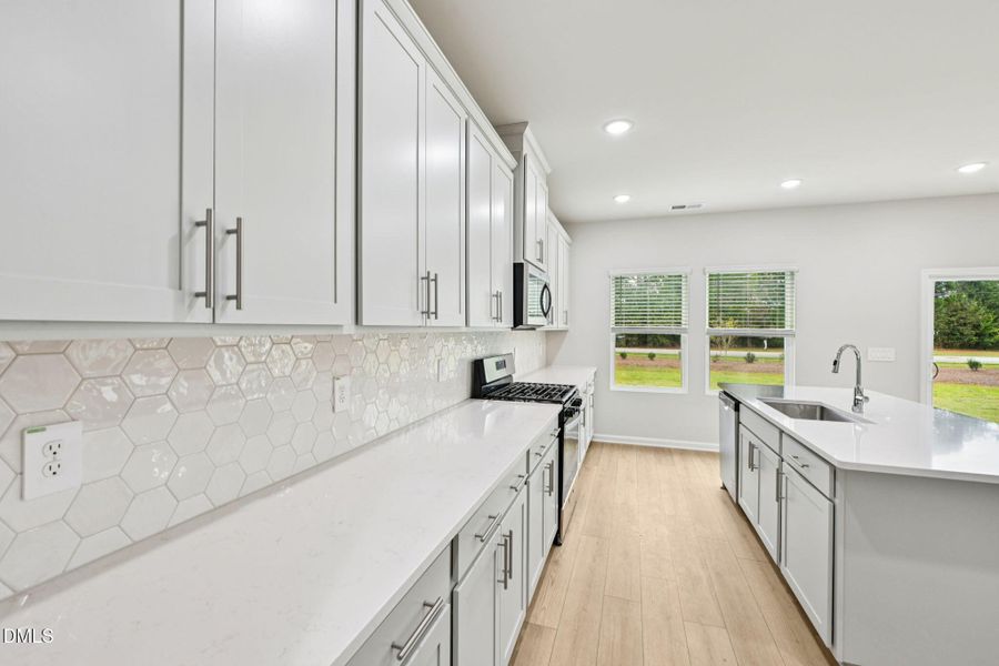 14 - Kitchen 14 - Kitchen