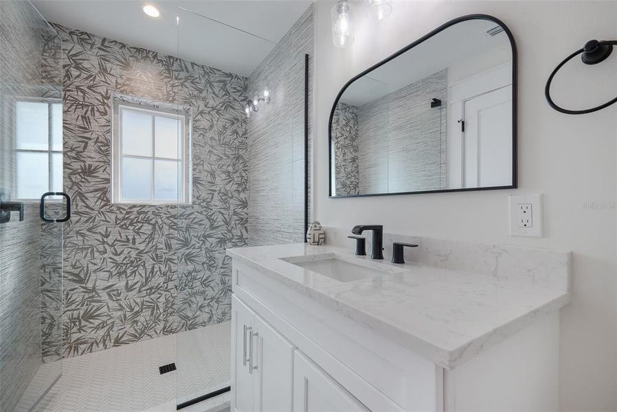 Furnished interior view inside a new home in , Bradenton Beach (Image 34).