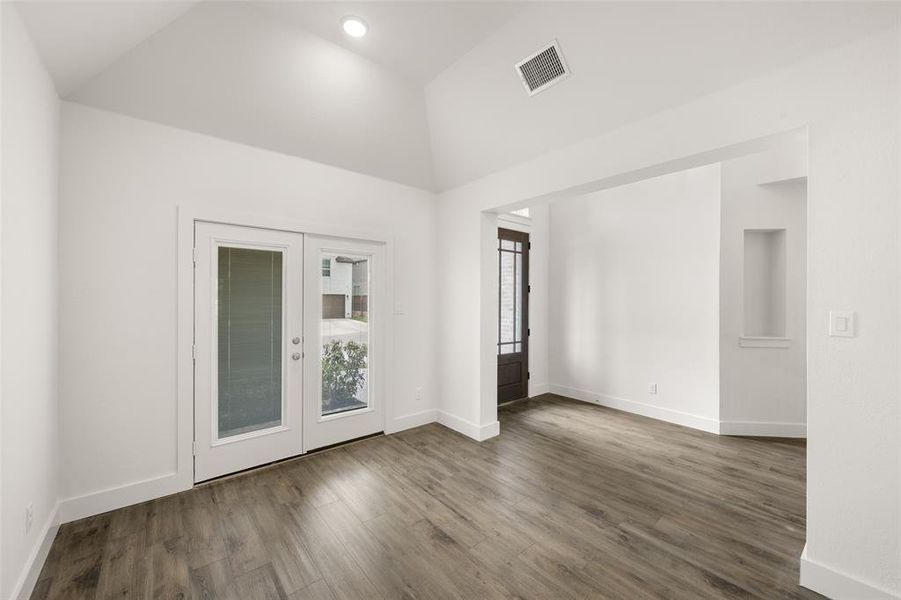 10133 La frontera- Flex Space-2 10133 La frontera- Flex Space-2