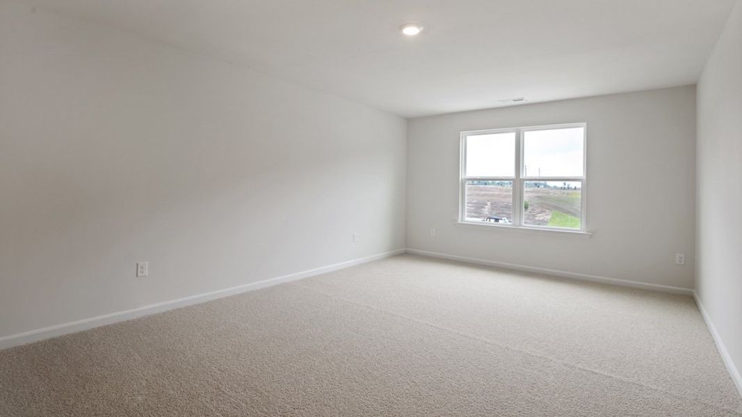 Spacious, unfurnished interior of a new home in Bexford, Willow Spring (Image 25).