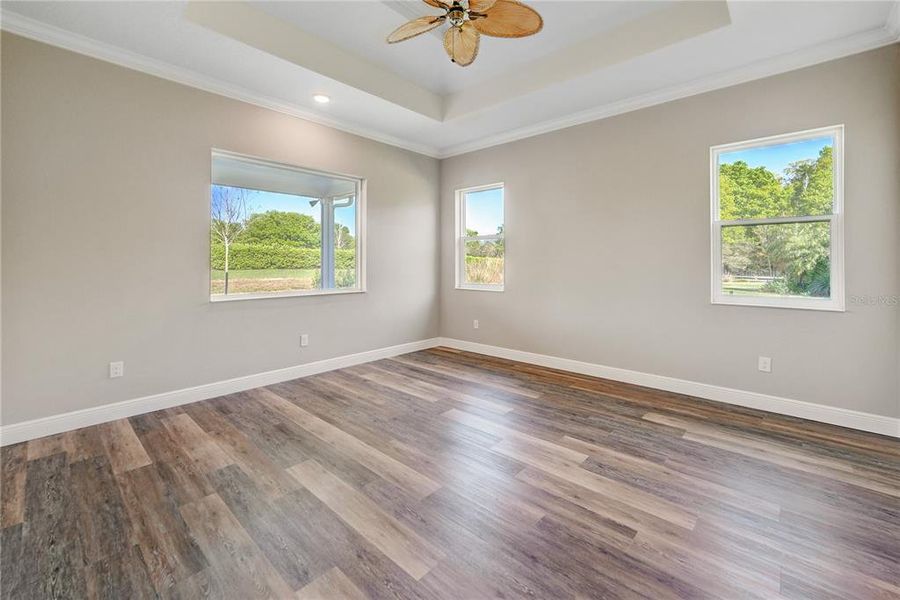 Spacious, unfurnished interior of a new home in , Lady Lake (Image 21).