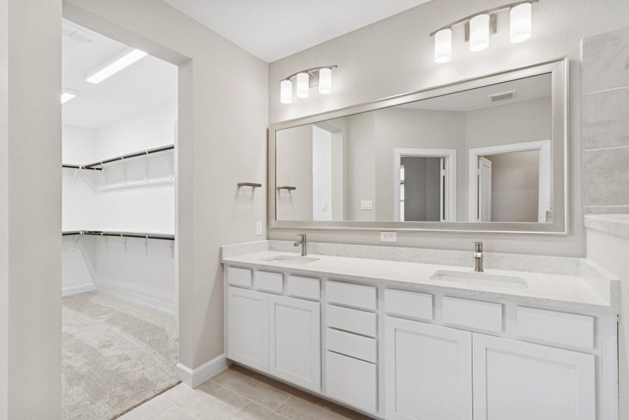 Furnished interior view inside a new home in Pomona 40' Homesites, Manvel (Image 10). Furnished interior view inside a new home in Pomona 40' Homesites, Manvel (Image 10).