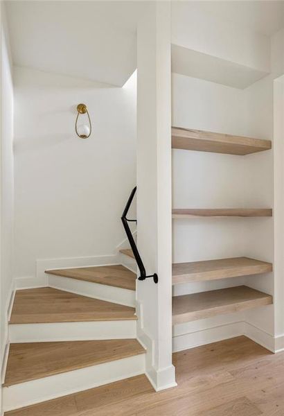 Spacious, unfurnished interior of a new home in , Chattahoochee Hills (Image 28).