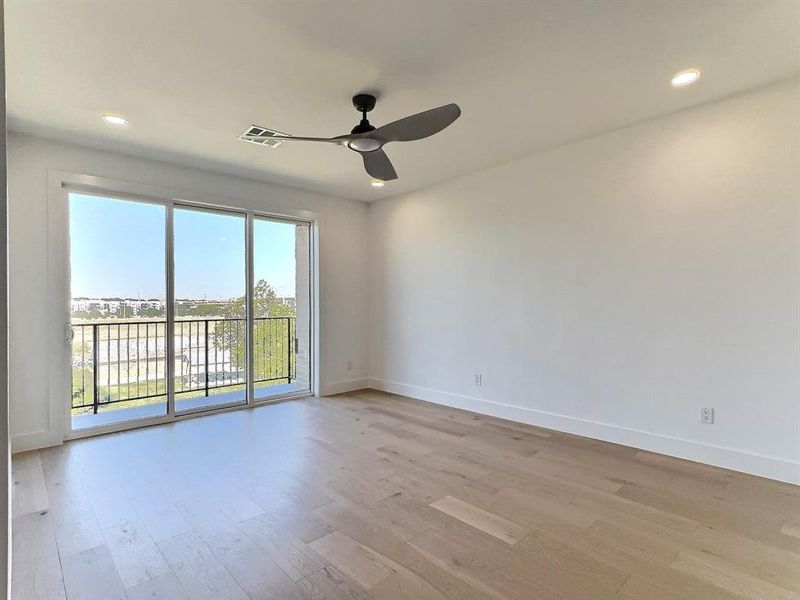 Image 9 of a home in .