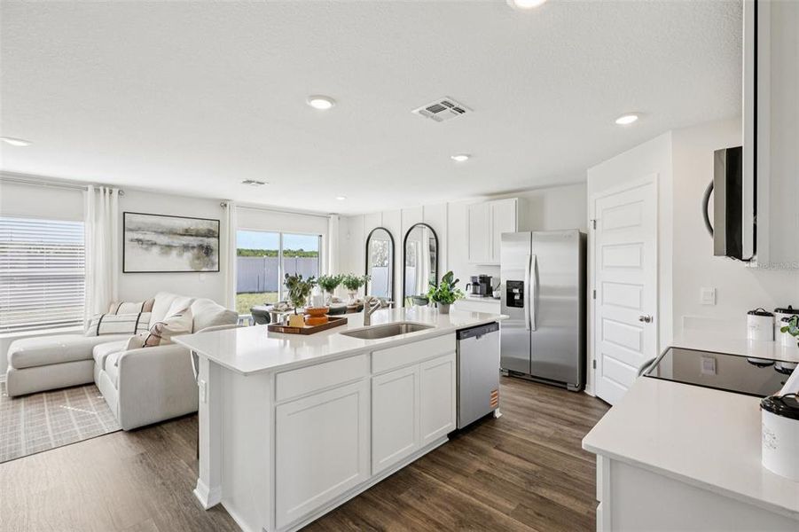 Furnished interior view inside a new home in Boulevard Oaks, Lady Lake (Image 28).