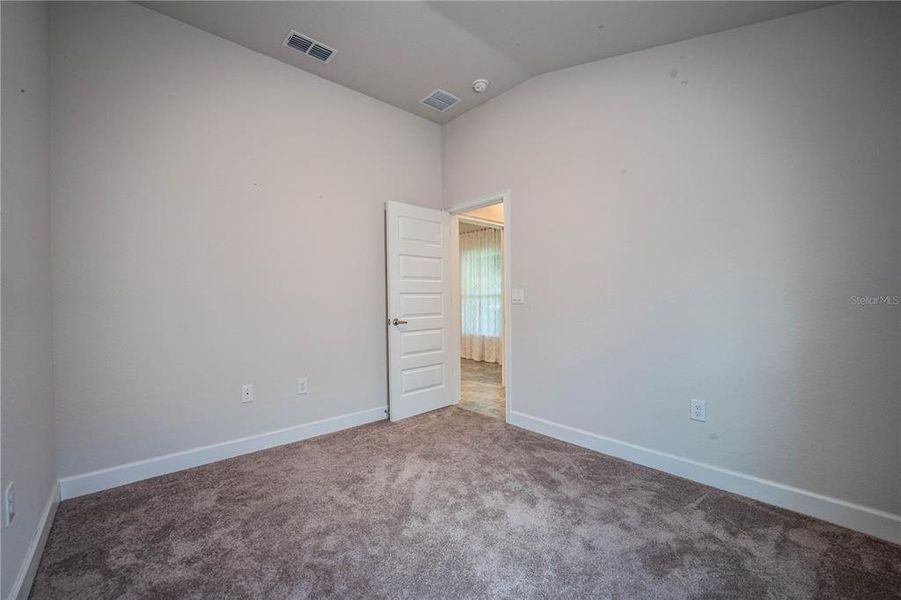 Spacious, unfurnished interior of a new home in , Winter Haven (Image 22).