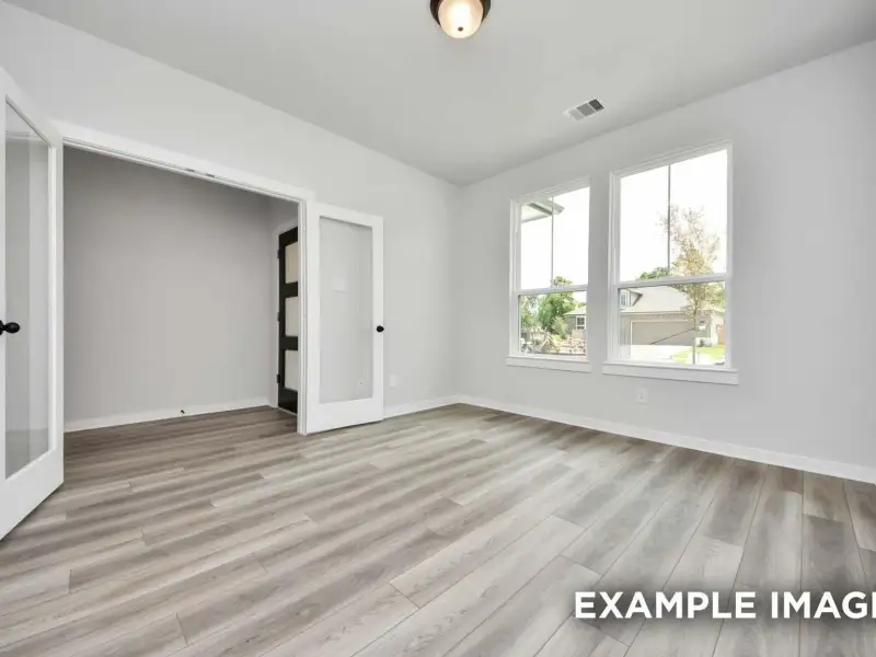 Spacious, unfurnished interior of a new home in Sundance Cove, Crosby (Image 20).