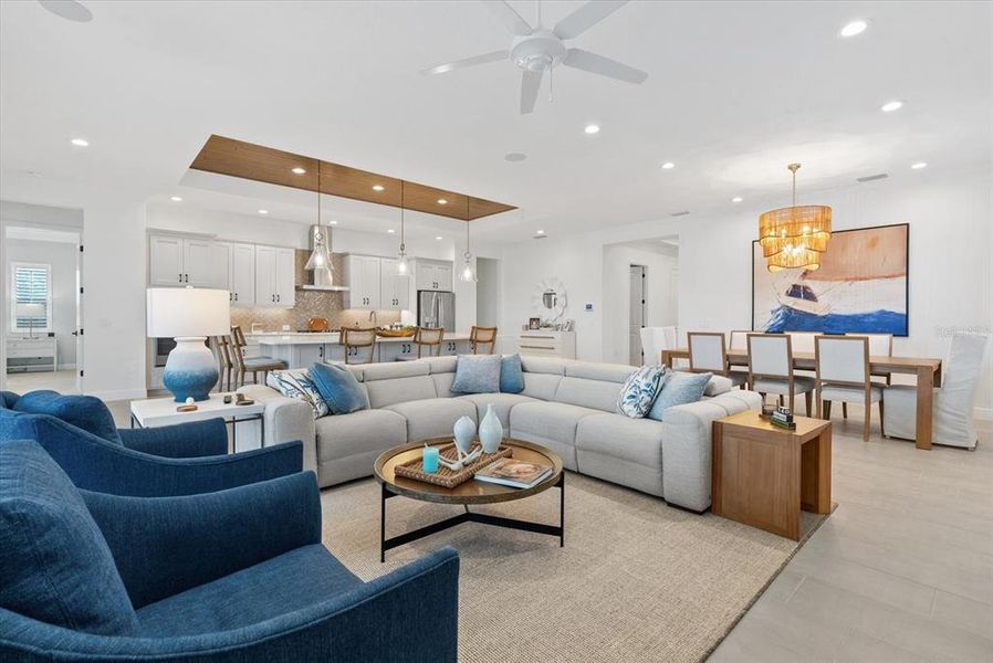 Furnished interior view inside a new home in , Venice (Image 5).