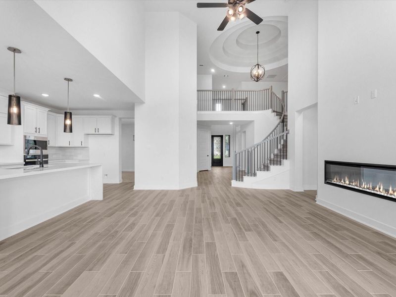 Spacious, unfurnished interior of a new home in Lago Mar - 60', Texas City (Image 17). Spacious, unfurnished interior of a new home in Lago Mar - 60', Texas City (Image 17).