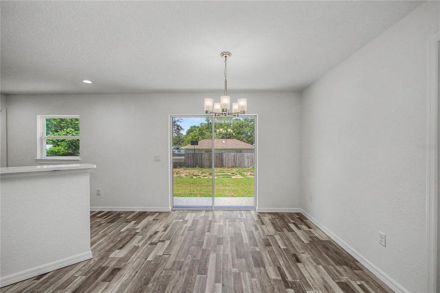Spacious, unfurnished interior of a new home in , Ocala (Image 10).