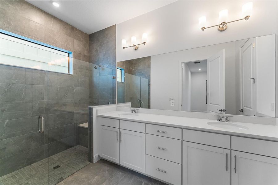 US_SEF_LIVINGSTONE_LOT 217_OWNERS BATH US_SEF_LIVINGSTONE_LOT 217_OWNERS BATH